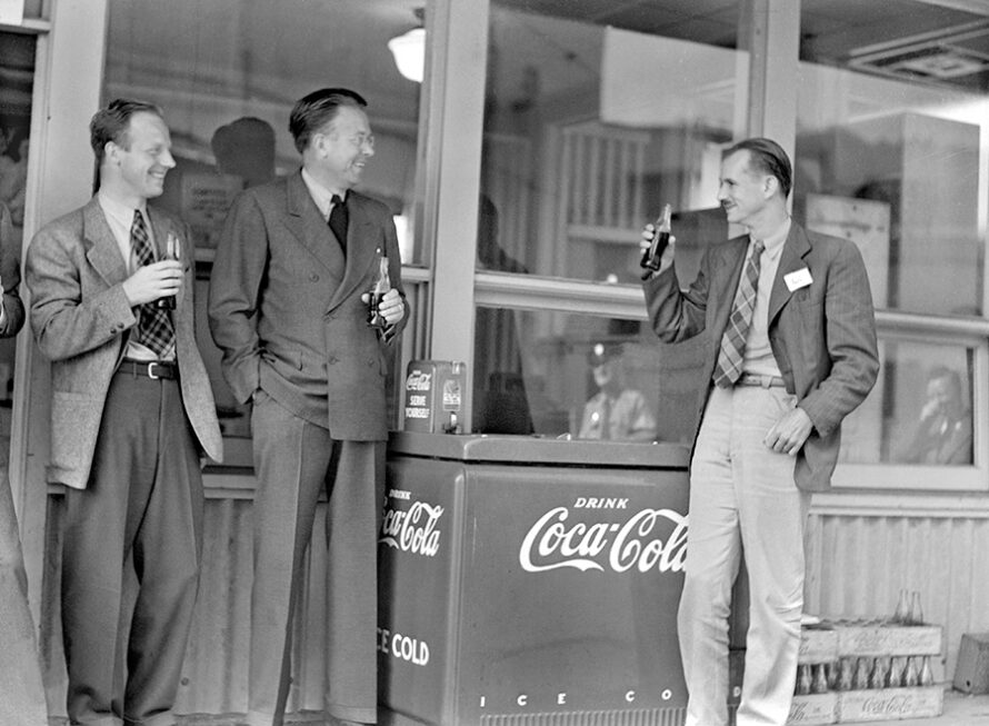 Ernest Orlando Lawrence and Edwin McMillan at the canteen by Coke machine.