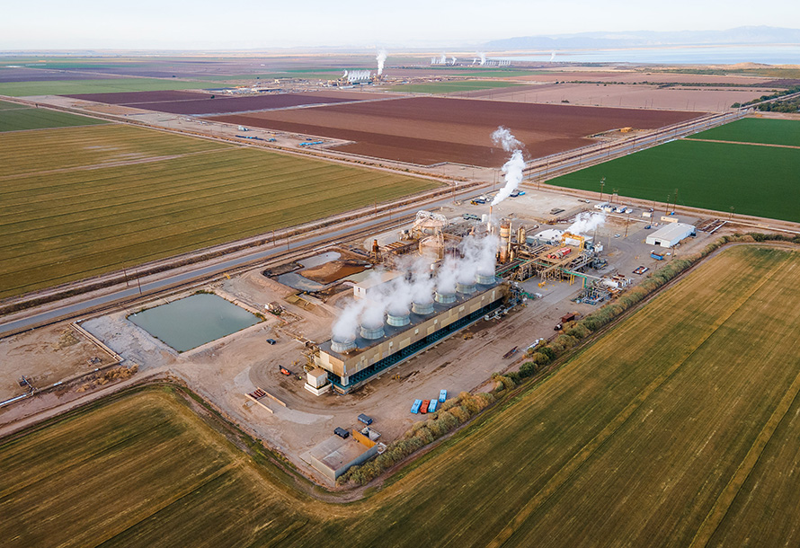 A flyover image of a salton sea lithium plant.